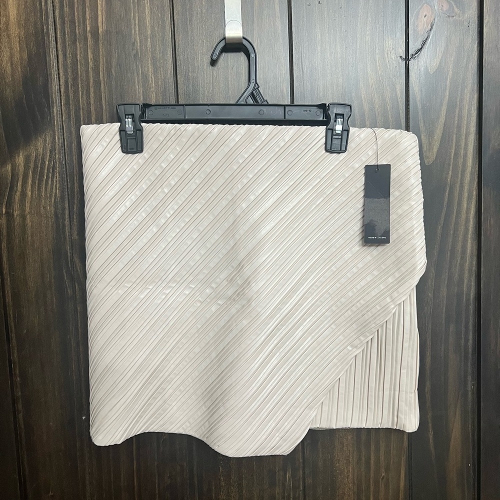 Lulus Better Luck Next Time Tan Vegan Leather Pleated Mini Skirt - Size L-NWT